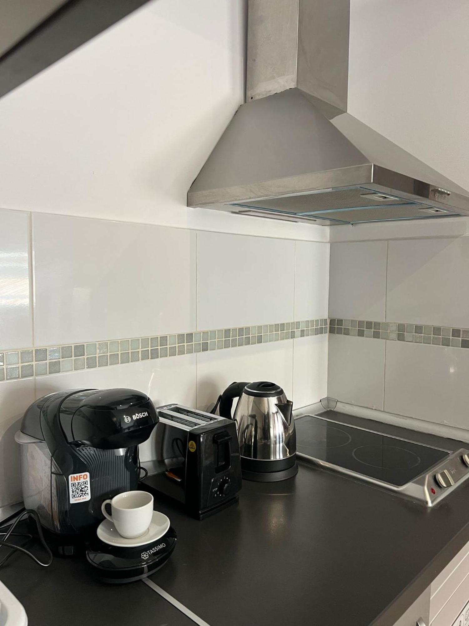 Apartamentos Turisticos Kenzamin 알리칸테 외부 사진